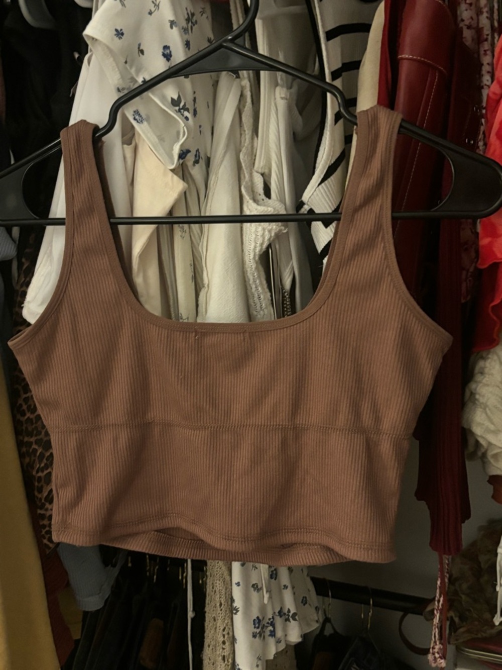 Ribbed Crop Tank Top - Picture 3 of 5